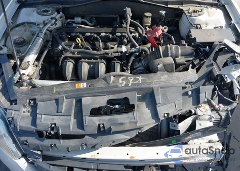 2010 Ford Fusion Se z USA, uszkodzony, nr VIN 3FAHP0HA7AR208993